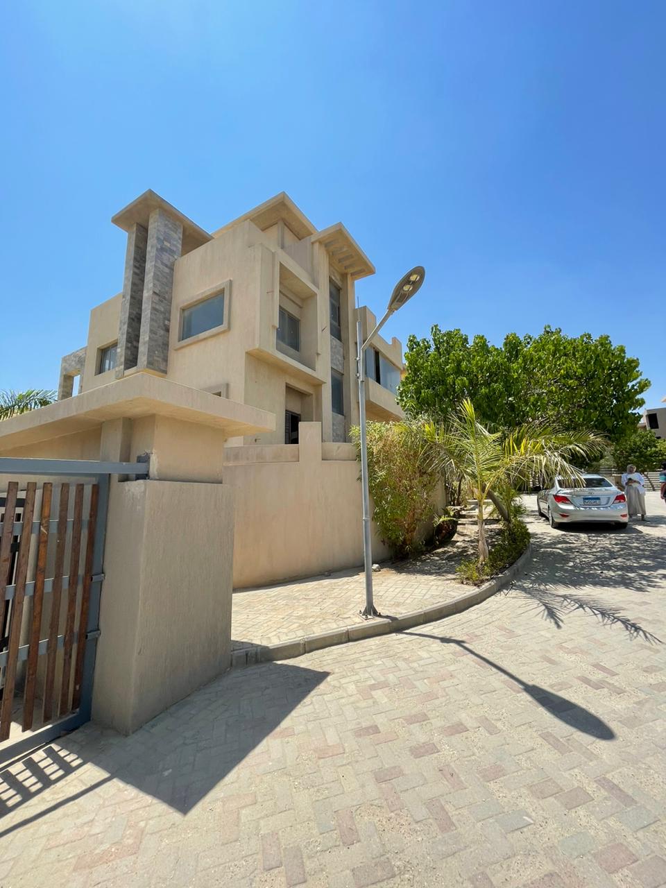 4 Bedrooms 660 sq.M Villa for sale 45,100,000 EGP in Jubail,6th of October City,Egypt
