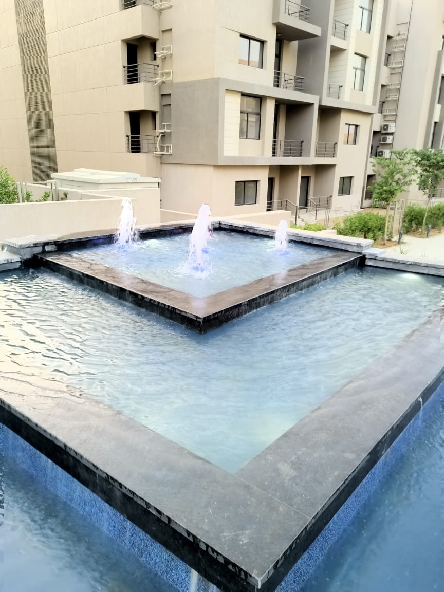 penthouse at Fifth Square Al Marasem