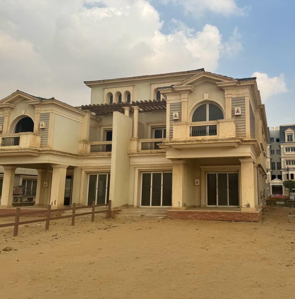 5 Bedrooms 376 sq.M Twinhouse for sale 59,429,925 EGP in Mountain View Hyde Park,New Cairo,Egypt