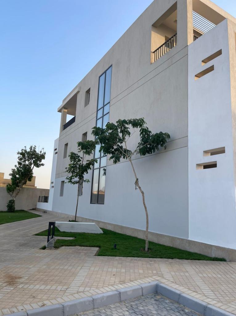 Townhouse Corner for sale at Pyramids Hills