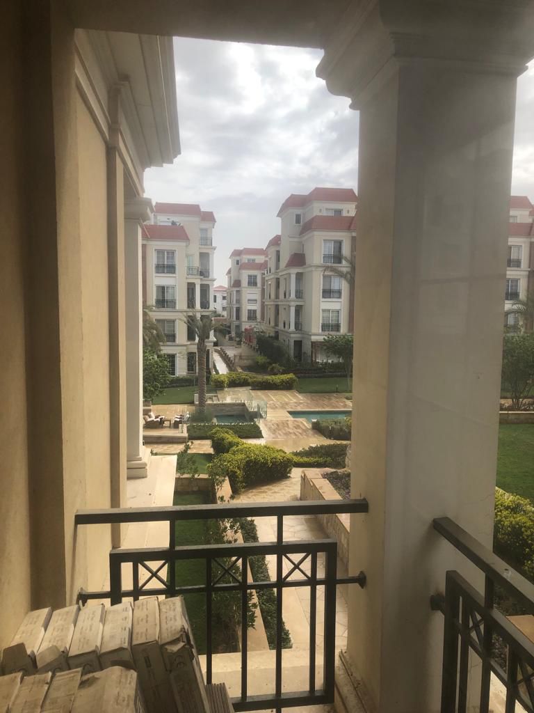 apartment at Regents Park