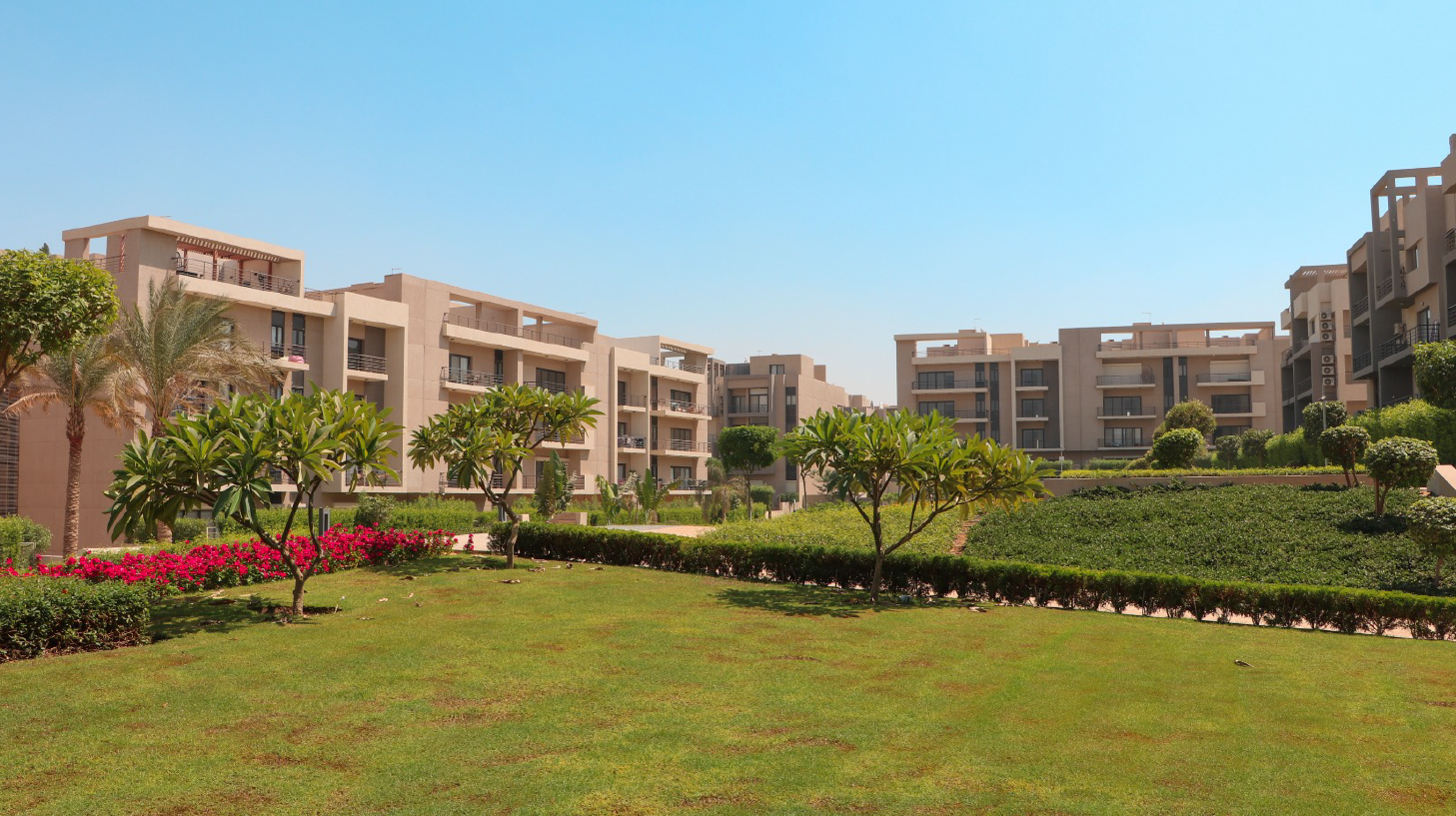 apartment at Fifth Square Al Marasem
