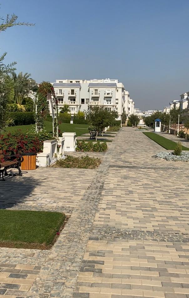 villa at Mountain View October Park