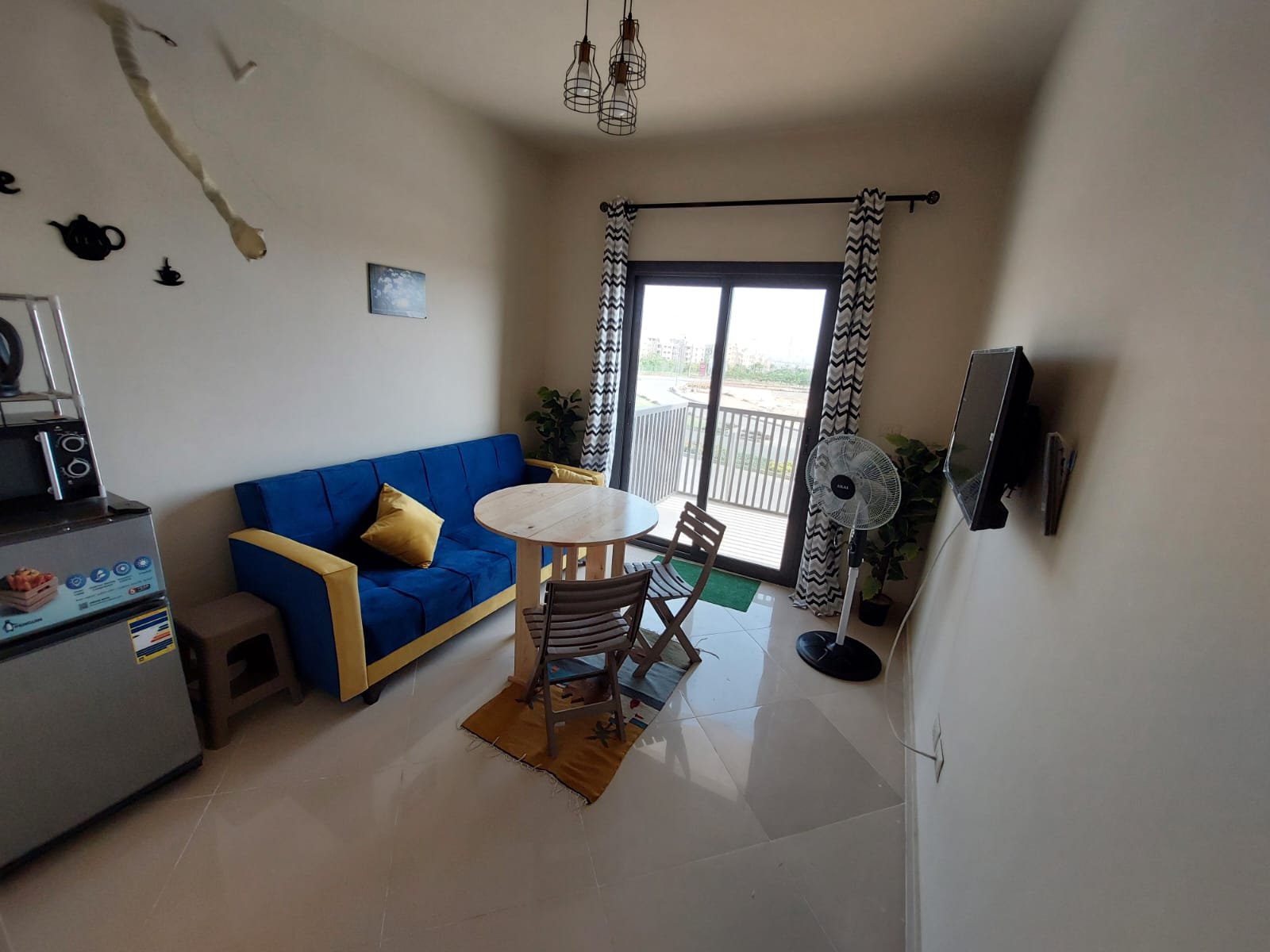 apartment at Nyoum October
