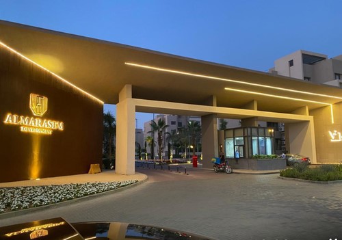 apartment at Fifth Square Al Marasem