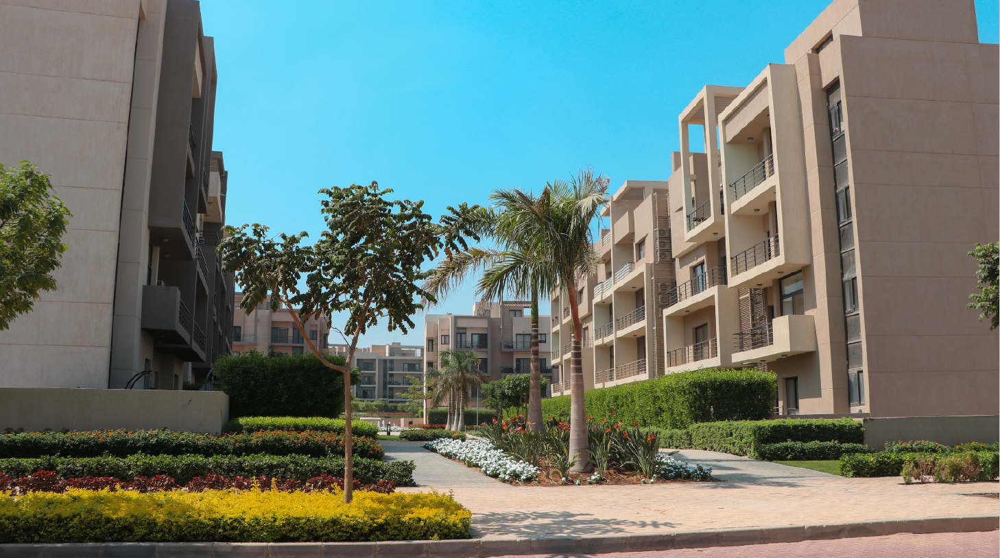 apartment at Fifth Square Al Marasem