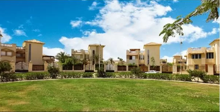 Villa 370 m² (4-bedroom unit) for sale in Royal City, El Sheikh Zayed - Ref 207207