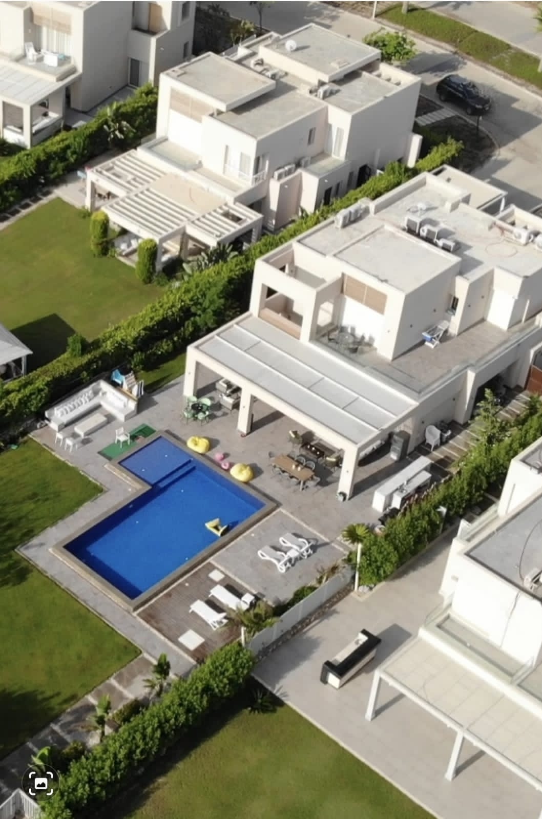 4 Bedrooms 350 sq.M Villa for sale 37,000,000 EGP in Hacienda Bay,Sidi Abdel Rahman,Egypt