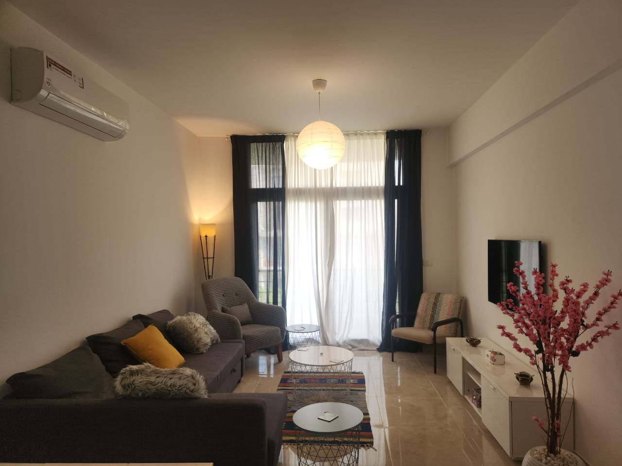 شقة في فيفث سكوير المراسم، صورة ٢ من ٢٧