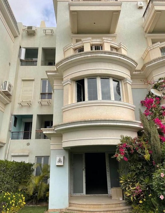 3 Bedrooms 268 sq.M Apartment for sale 13,000,000 EGP in Mountain View October Park,6th of October City,Egypt