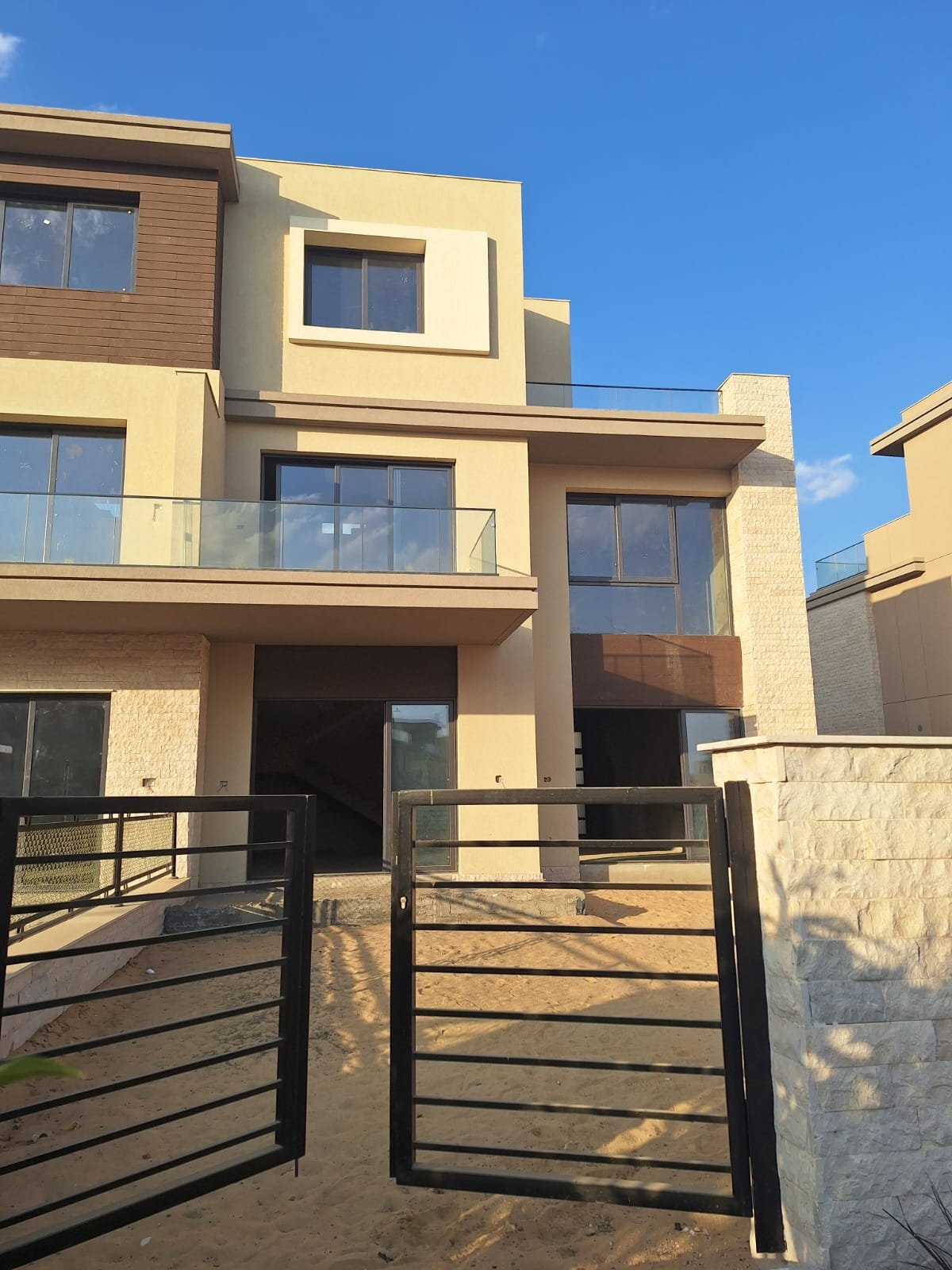 townhouse at The Estates