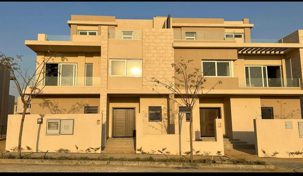 3 Bedrooms 246 sq.M Townhouse for sale 17,189,250 EGP in Tawny ,6th of October City,Egypt