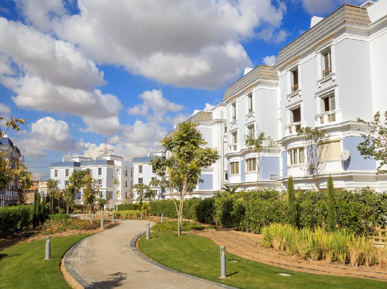 duplex at Mountain view Giza Plateau