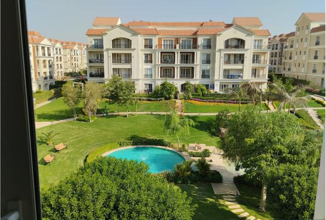 apartment at Regents Park