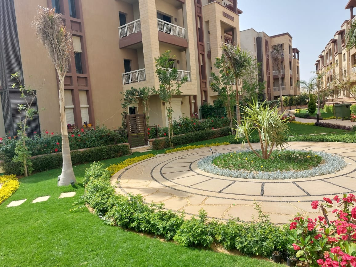 apartment at Green 5