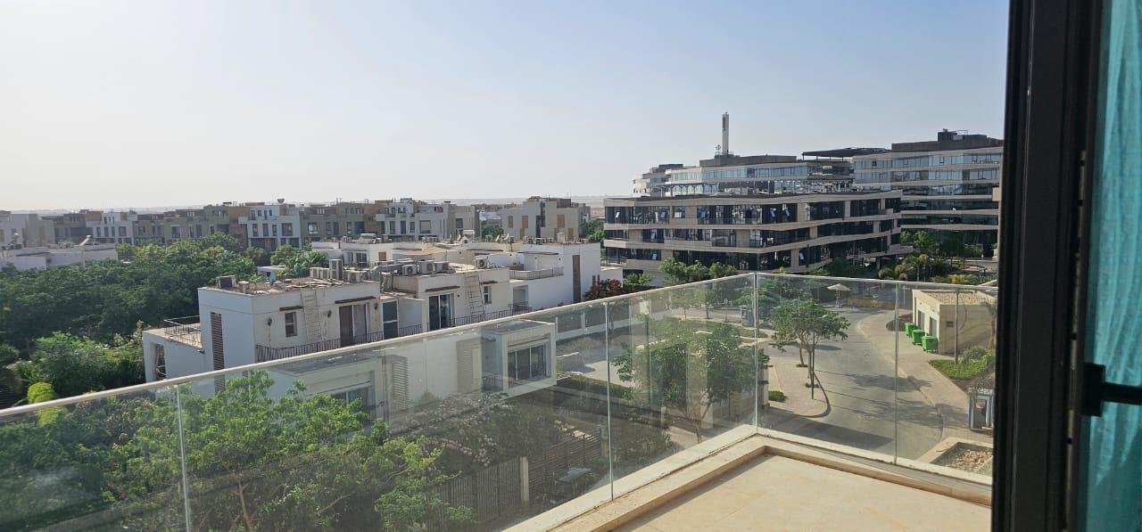 penthouse at Allegria Residence