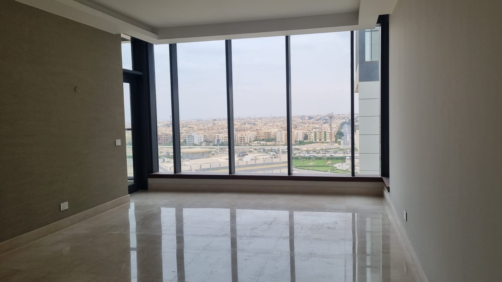 4 Bedrooms 337 sq.M Apartment for sale 30,000,000 EGP in AEON Towers,6th of October City,Egypt