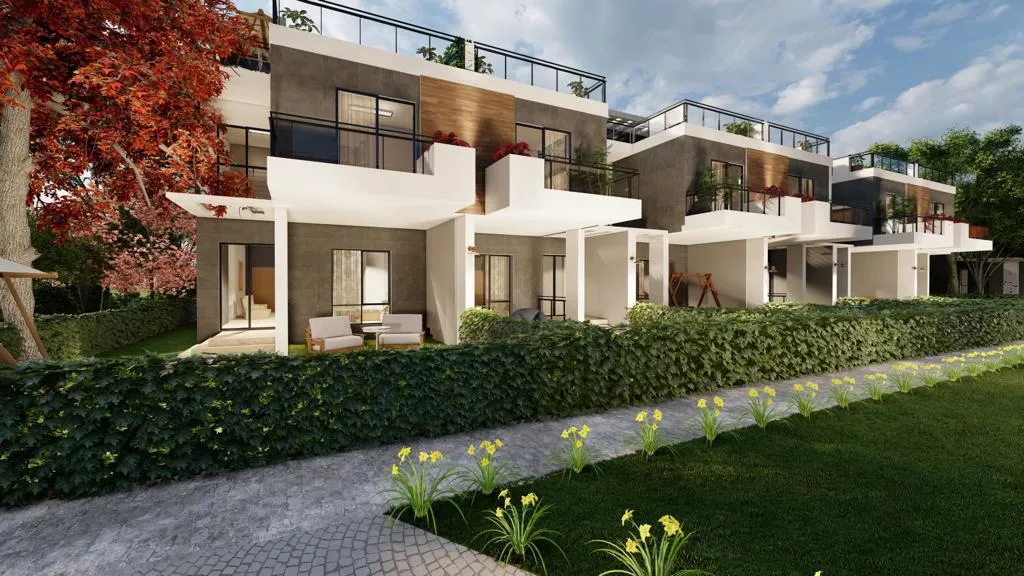 townhouse at La Mirada