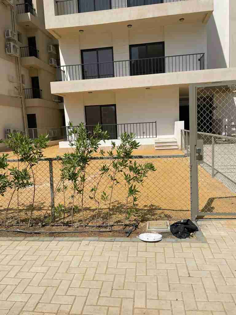 apartment at Fifth Square Al Marasem