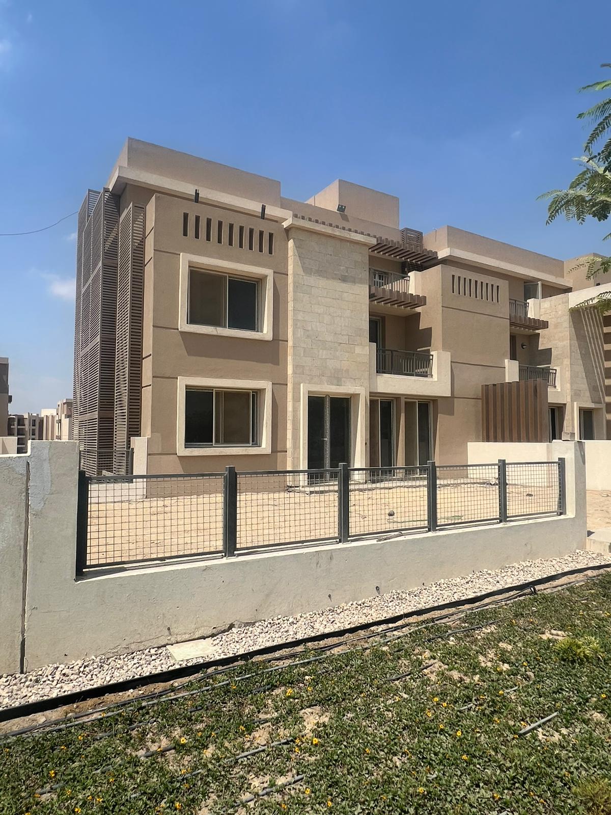 duplex at Taj City