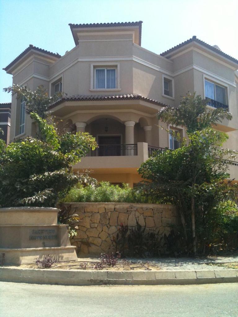 villa at Lake View