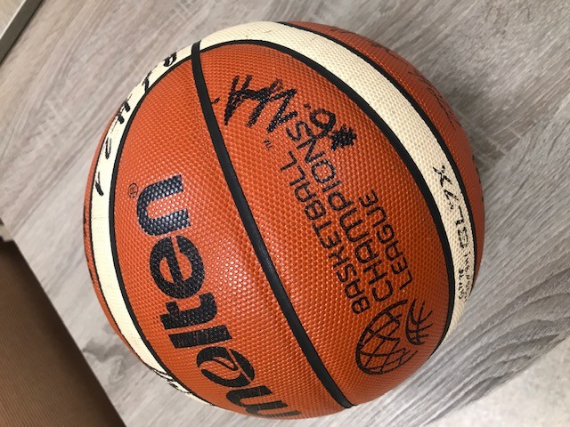 М'яч баскетбольний команди "Хімік"