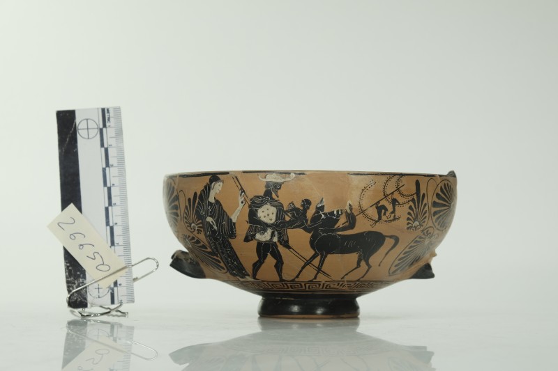 Чаша чорнофігурна