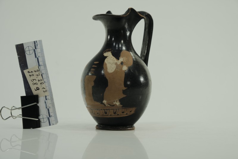 Ойнохоя червонофігурна