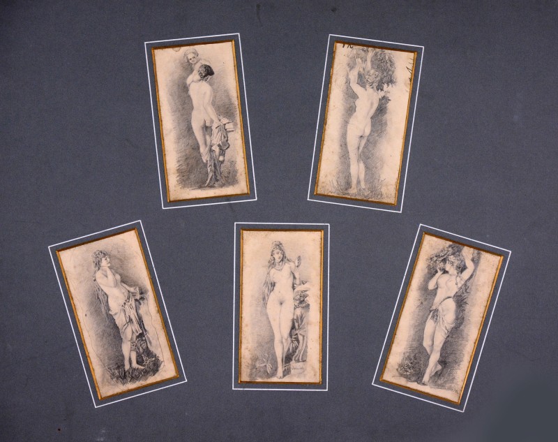 П'ять етюдів оголених жінок