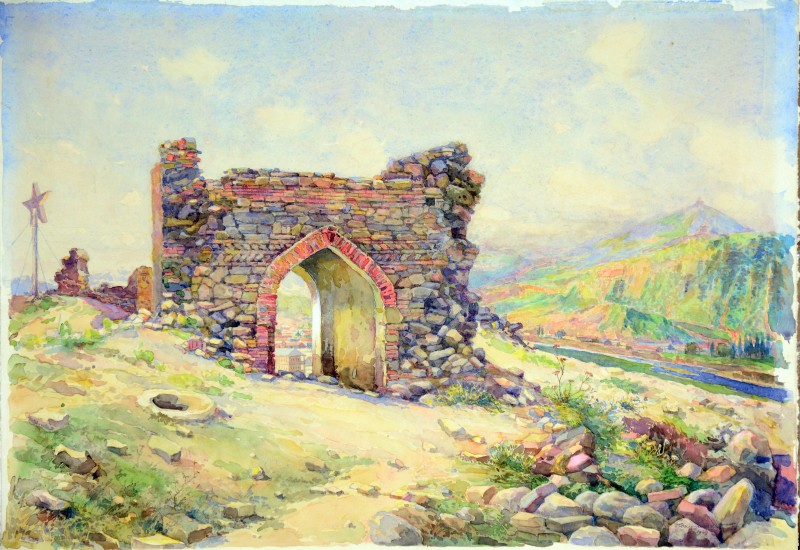 Ворота старої фотеці в Горі