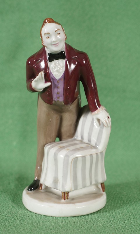 Статуетка "Чичиков"