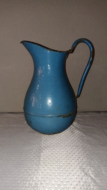 Глечик наливник металевий