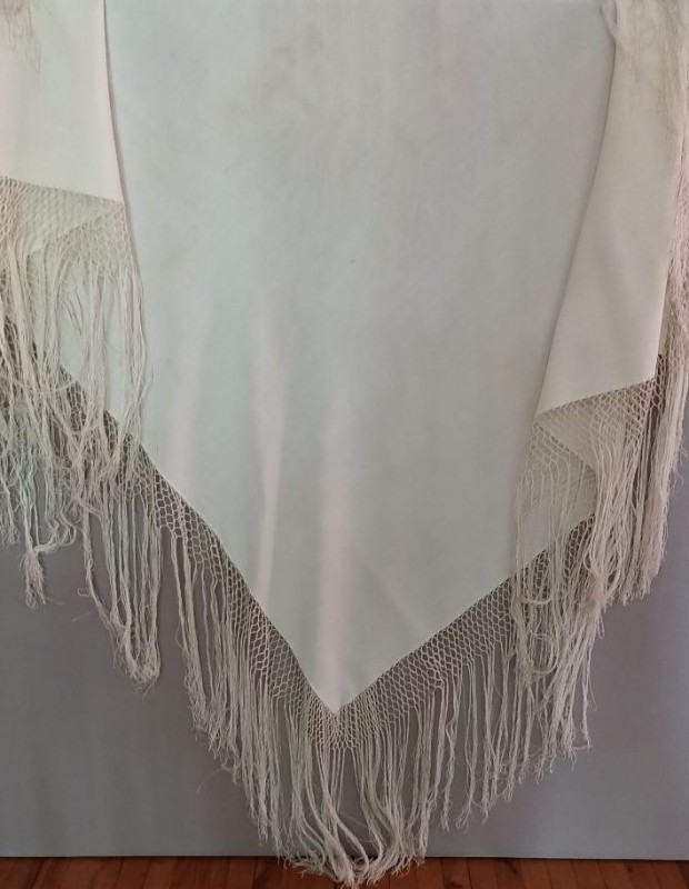 Хустка біла штапельна