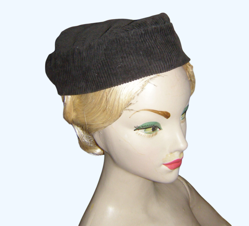 Очіпок - жіночий головний убір, перша половина ХХ століття