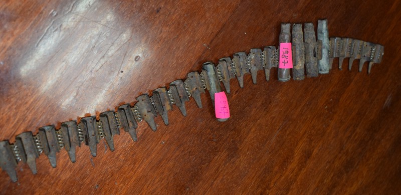 Кулеметна стрічка з частиною патронів (німецьких)