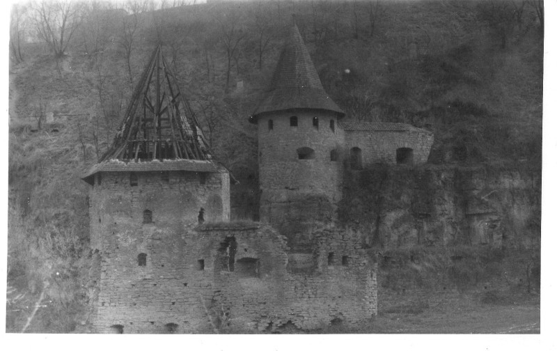 Фото: Укріплення міста, Нижня Польська брама, 15-16 ст. вулиці Руській у місті Кам’янці-Подільському, 1989-1990 р.р