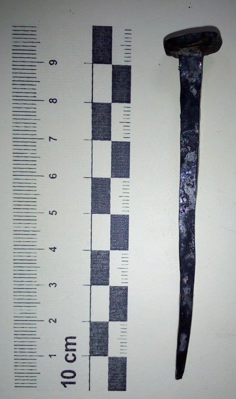 Цвях будівельний великий