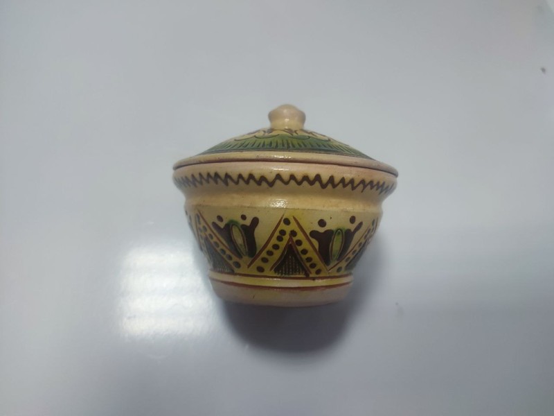 Мисочка з накривкою