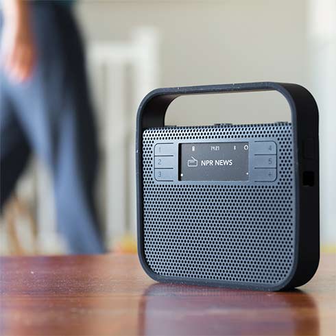 Invoxia TRIBY WiFi a Bluetooth reproduktor s Apple Home