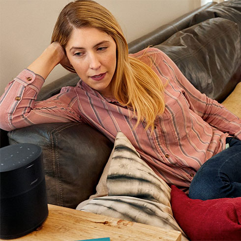 Bose HomeSpeaker 300 Black reproduktor