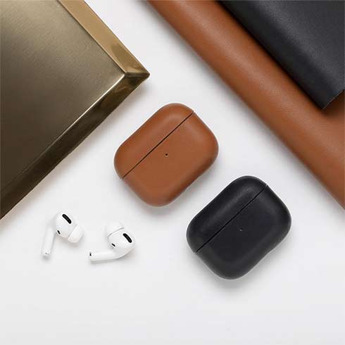 Native Union puzdro Leather Case pre Apple Airpods 1&2 - Black