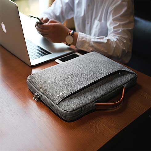 TomToc taška Versatile A22 pre Macbook Pro 16" M1/M2/M3/M4 - Gray
