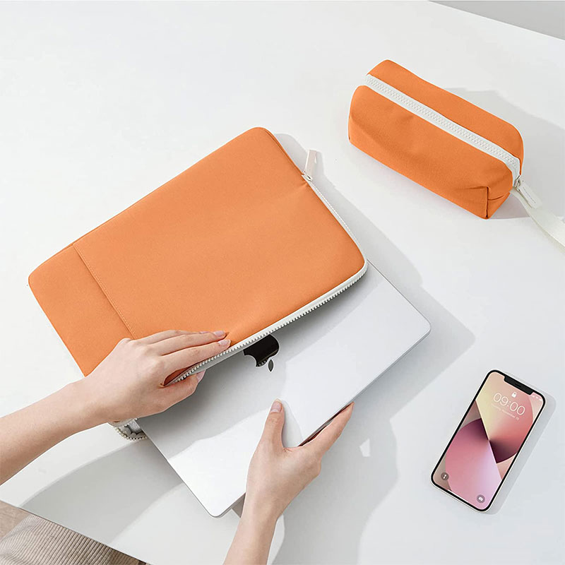 Tomtoc puzdro Lady Sleeve with Pouch pre Macbook Pro 14" M1/M2/M3 - Orange
