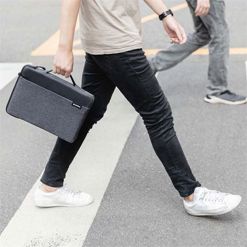 SwitchEasy puzdro Urban Sleeve pre MacBook Pro 14" M1/M2/M3/M4 - Black