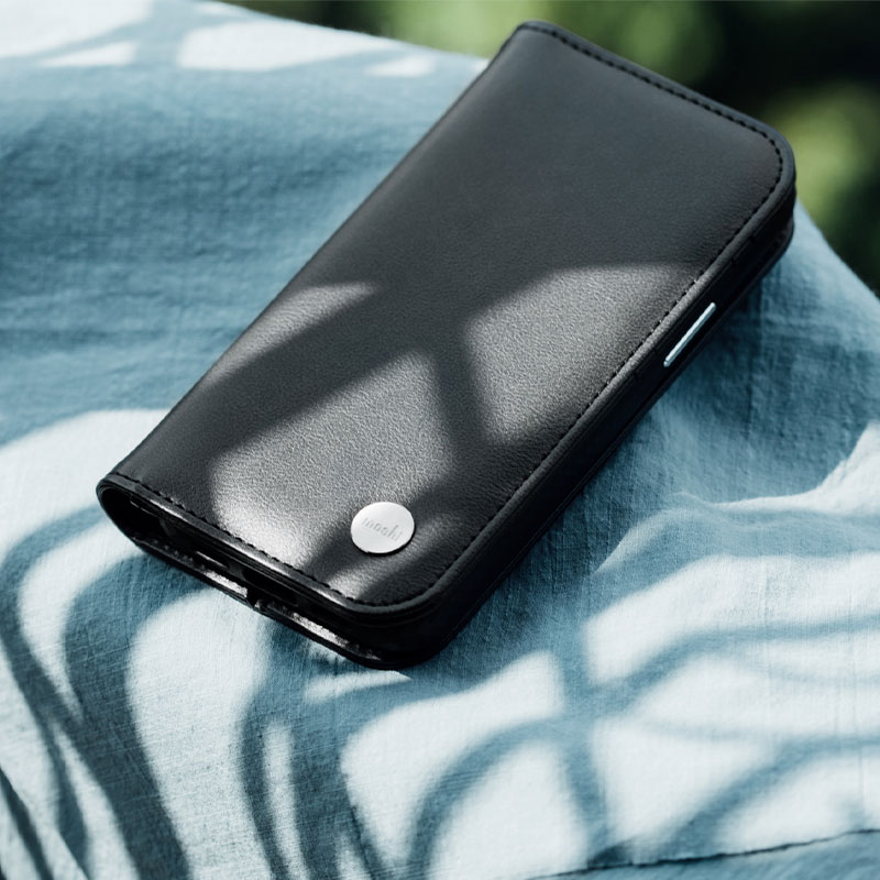 Moshi puzdro Overture with Detachable Magnetic Wallet pre iPhone 12 Pro Max - Black