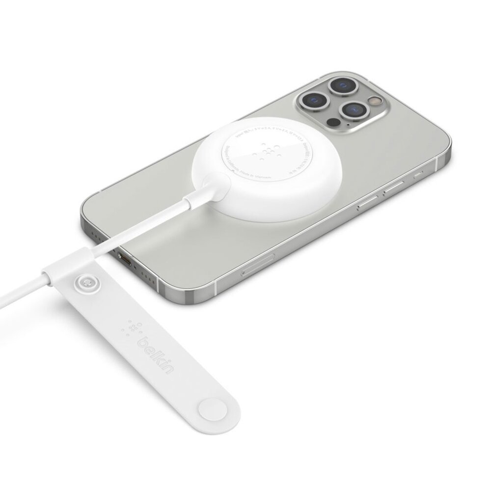 Belkin Boost Charge Magnetic Portable Wireless Charger Pad 7.5W + 20W charger - White
