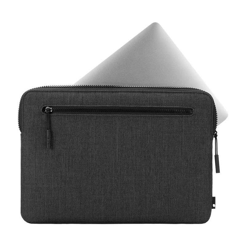 Incase puzdro Compact Sleeve in Woolenex pre MacBook Pro 16" 2021 - Graphite
