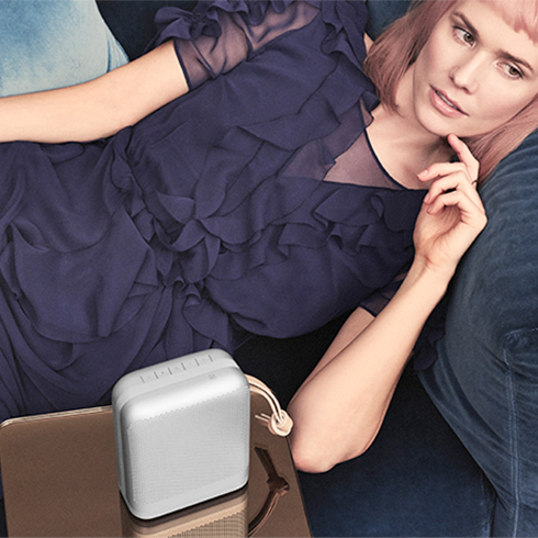 Bang & Olufsen BeoPlay P6 Black reproduktor