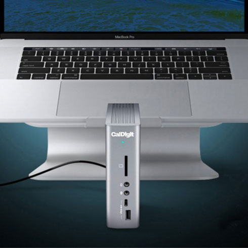 CalDigit Thunderbolt Station 3 Plus with 0,7m Thunderbolt 3 cable