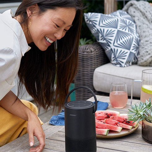 Bose HomeSpeaker Portable Black reproduktor